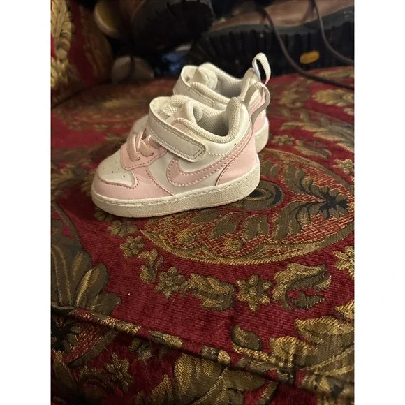 Baby Toddler Girls Pink Nike Court Borough Low Recraft Sneaker Shoes. Size 4c - Picture 3 of 6